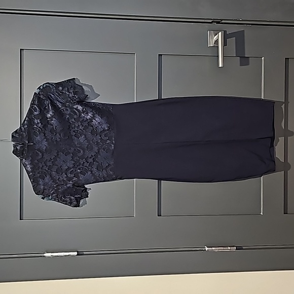 Gorgeous Amy Childs Bodycon Dress - Picture 2 of 4